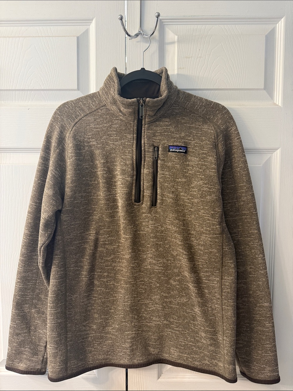 Patagonia Women’s Heathered Brown Half-Zip Pullover